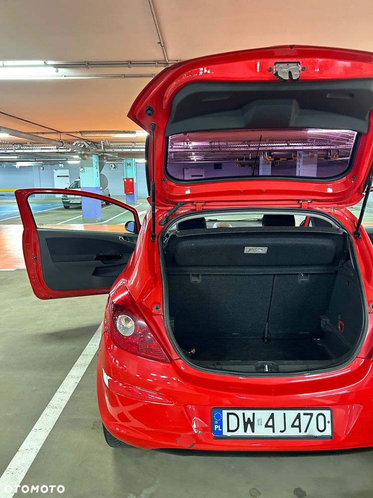 Opel Corsa - 24