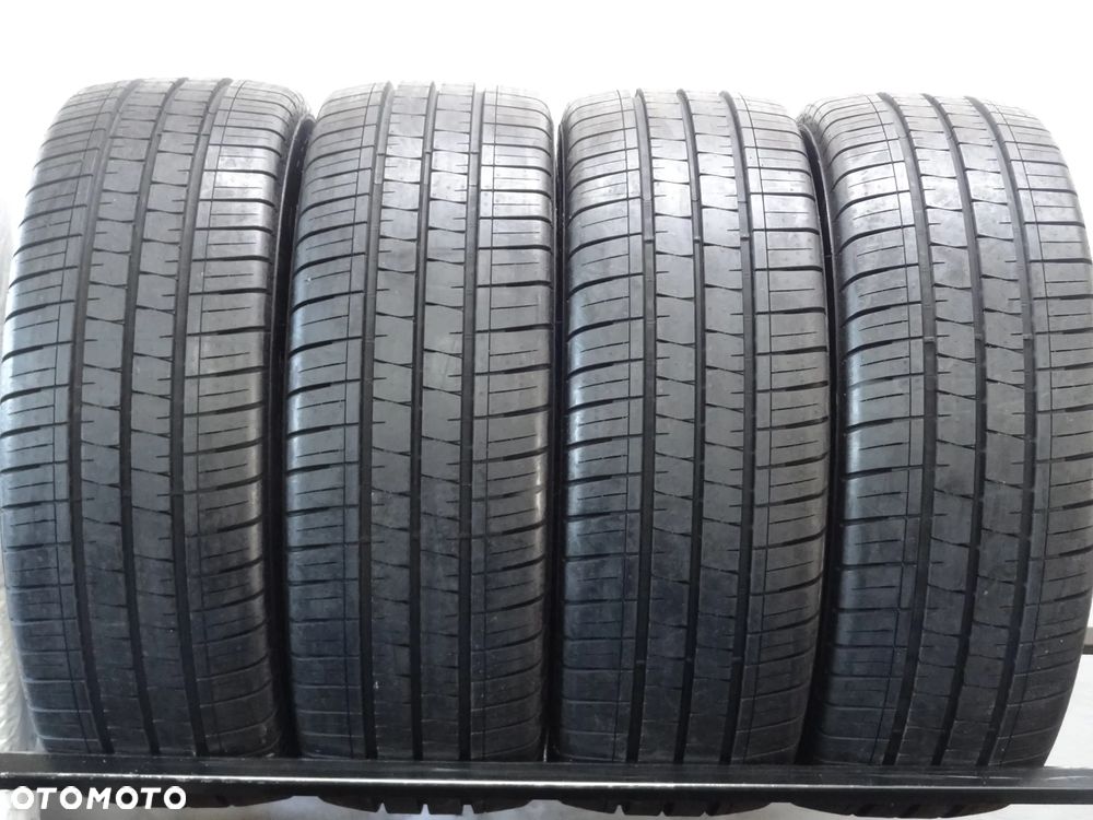 letnie 215/60R16C VREDESTEIN COMTRAC 2 , 8,9mm B4878 - 1
