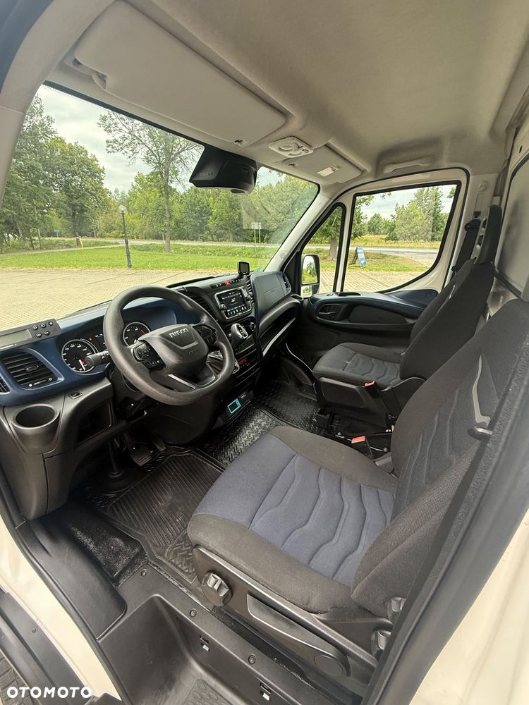 Iveco DAILY - 18
