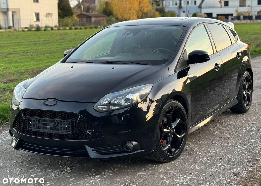 Ford Focus ST2 - 16