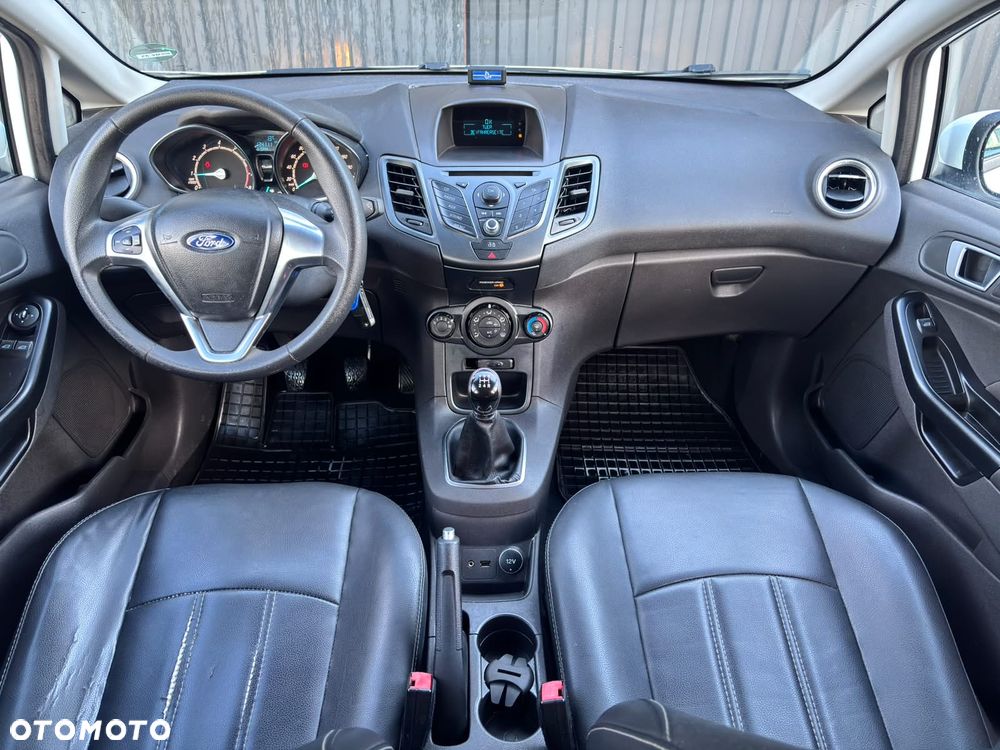 Ford Fiesta 1.25 Champions Edition - 15