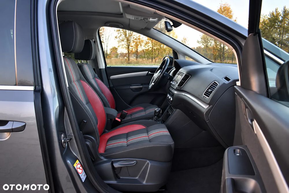 Volkswagen Sharan 2.0 TDI DSG Highline - 22