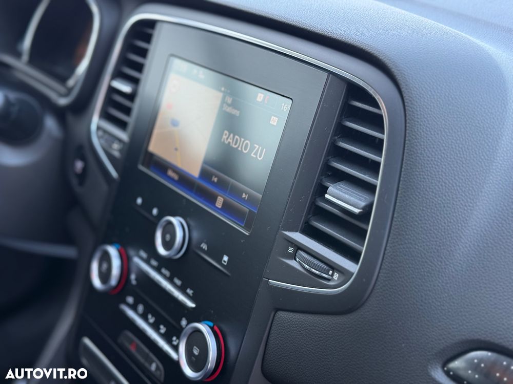 Renault Megane ENERGY dCi 110 EDC LIMITED - 15