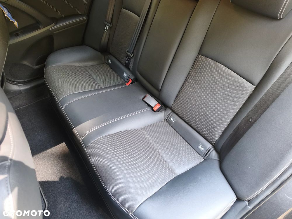 Toyota Avensis 2.0 Prestige MS - 13