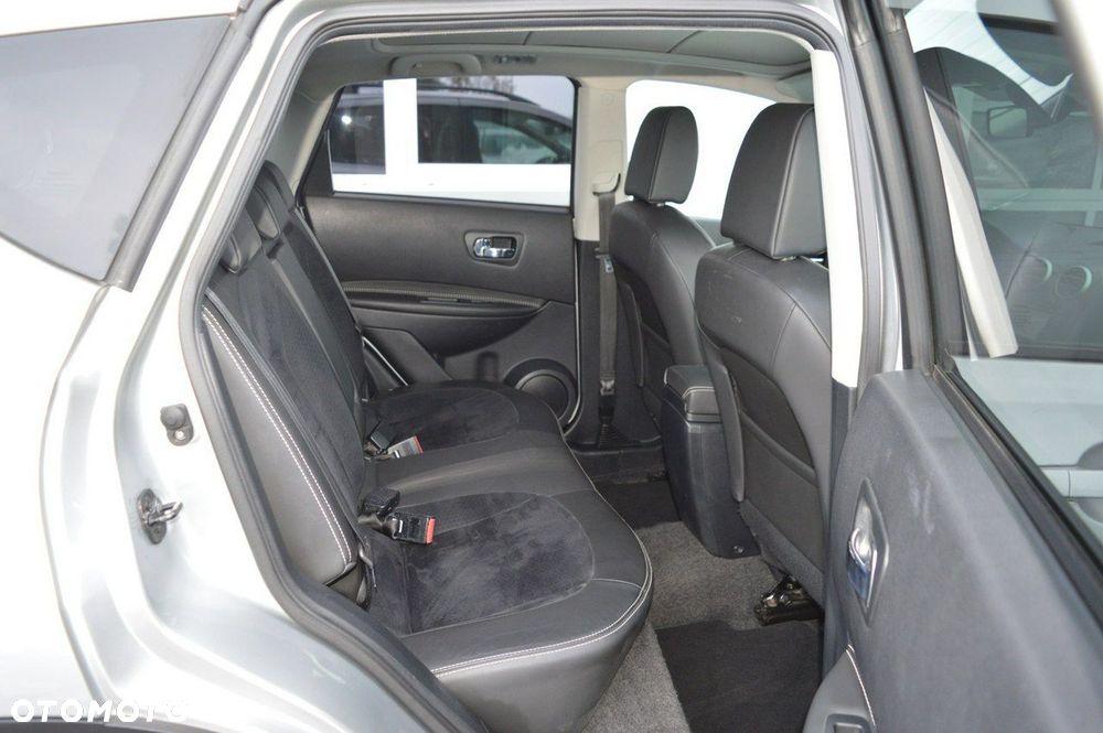 Nissan Qashqai 1.6 Tekna CVT - 29