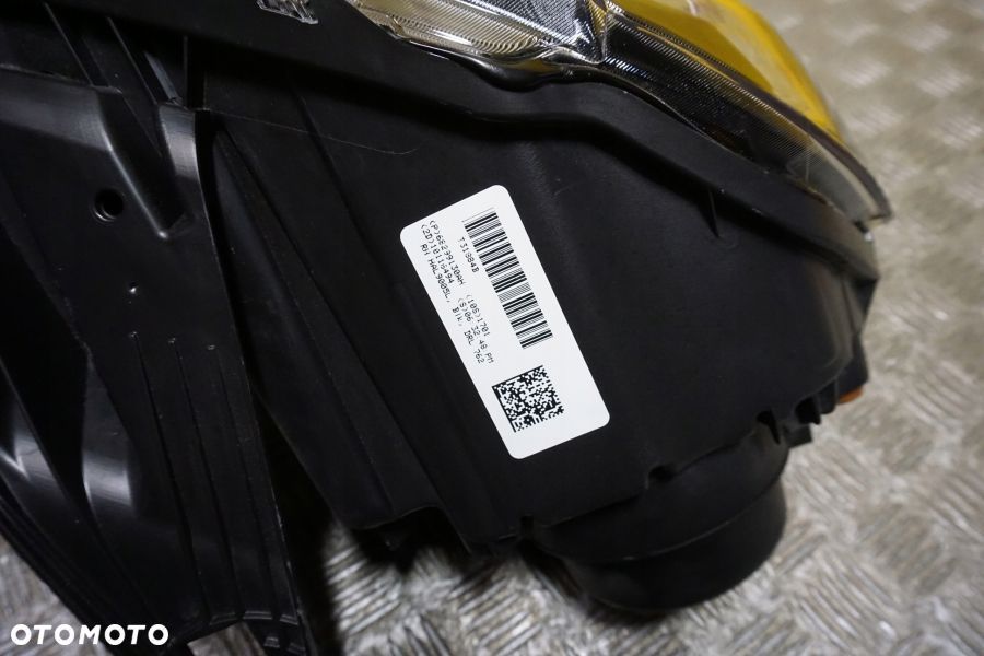 DODGE DURANGO 2014- REFLEKTOR LAMPA PRAWA CIEMNA ZWYKŁA Z LED USA - 7