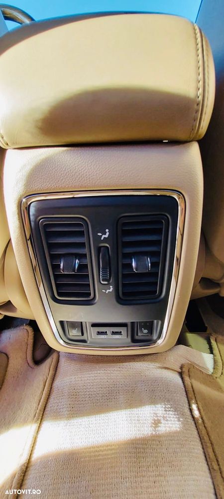 Jeep Grand Cherokee 3.0 TD AT Overland - 12