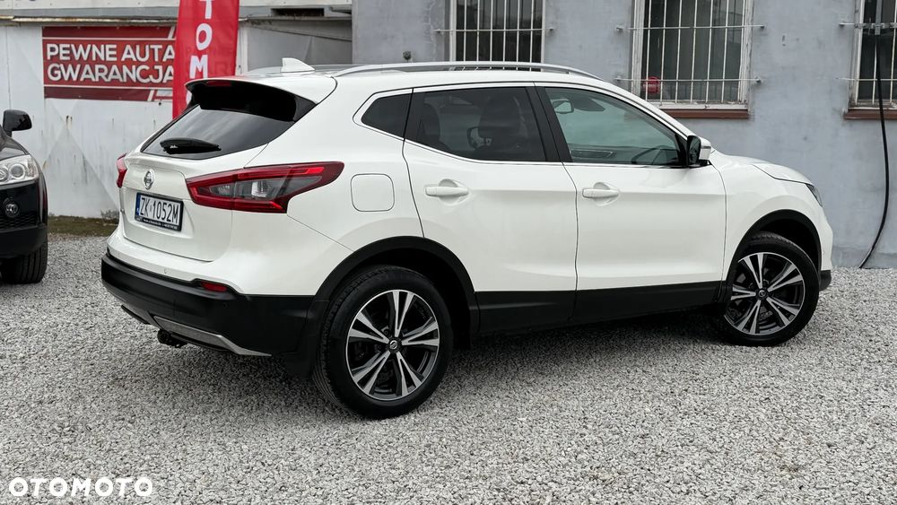 Nissan Qashqai 1.2 DIG-T N-Connecta EU6 - 12