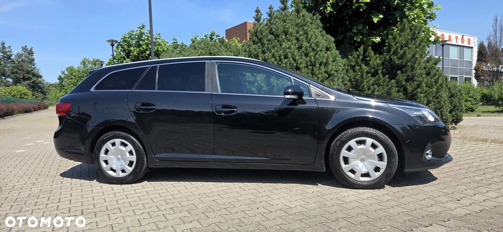 Toyota Avensis 1.8 Premium EU5 - 4