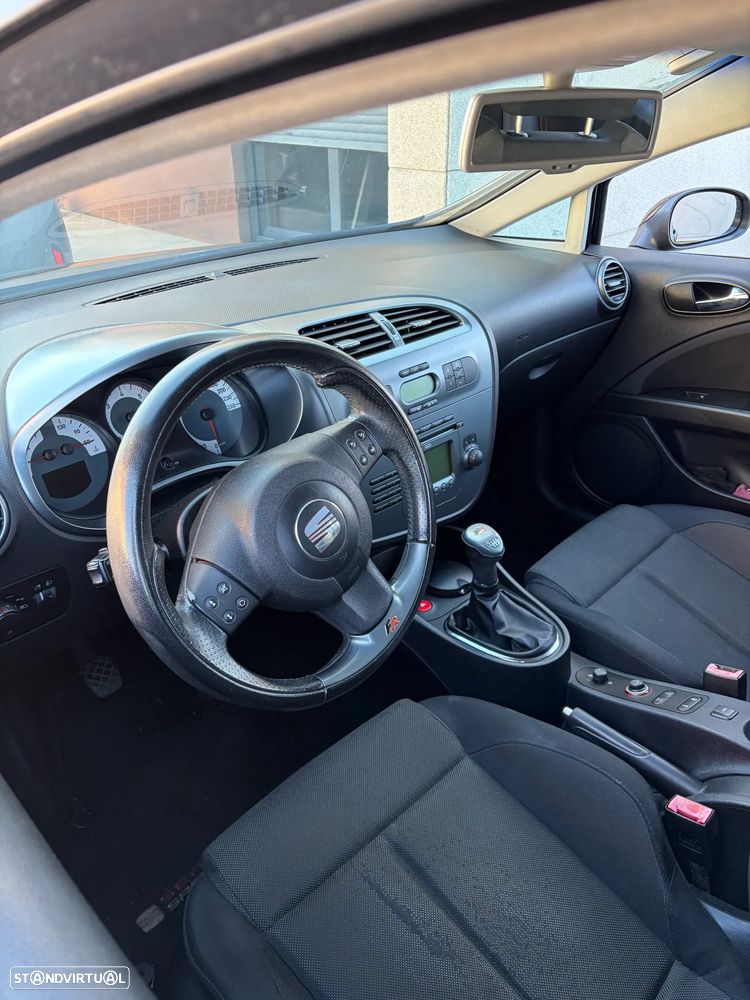 SEAT Leon 2.0 TDI FR - 7