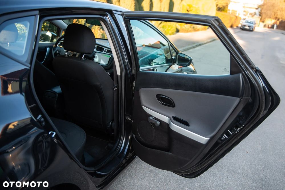 Kia Ceed 1.4 CVVT Edition 7 - 32