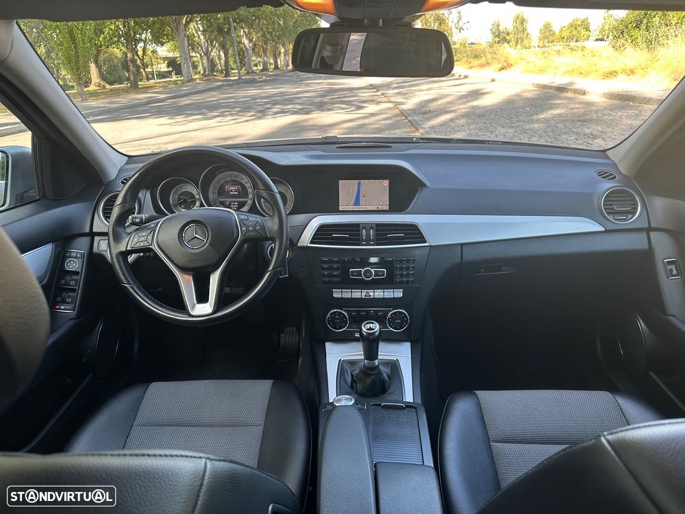 Mercedes-Benz C 220 CDI Avantgarde Edition - 14