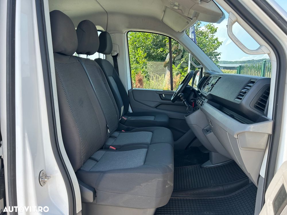 Volkswagen Crafter DOKA 7 LOCURI - 4