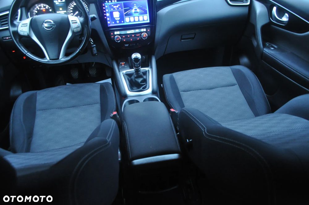 Nissan Qashqai 1.6 DIG-T Tekna - 27