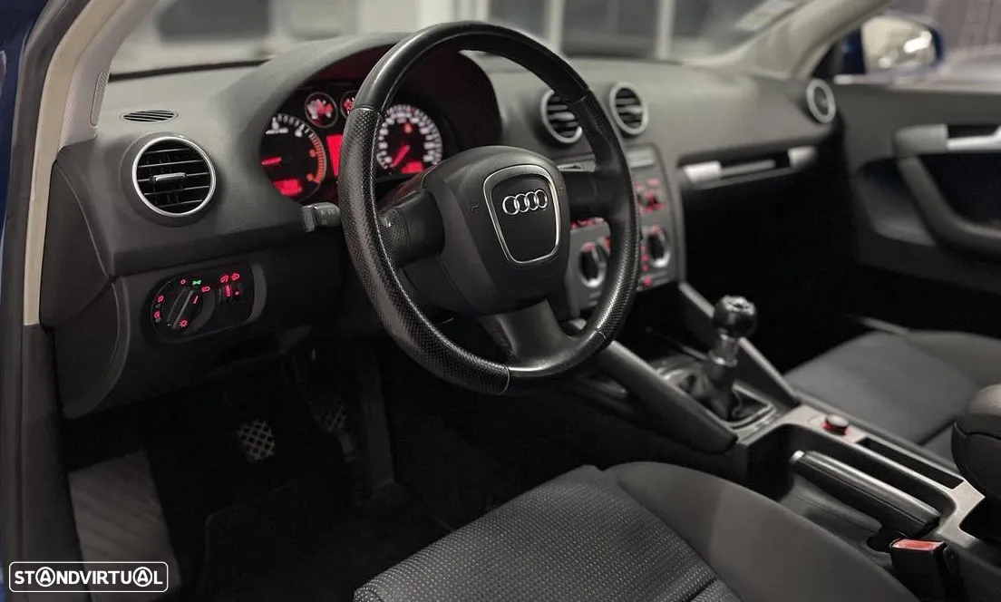 Audi A3 Sportback 2.0 TDi Sport - 13
