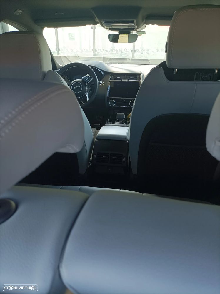 Jaguar E-Pace 1.5 P300e R-Dynamic SE AWD Aut. - 12