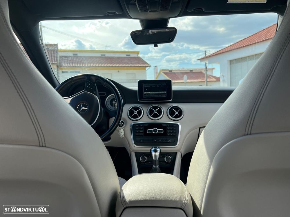 Mercedes-Benz A 180 - 9