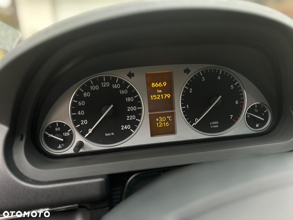 Mercedes-Benz Klasa B 200 Special Edition - 8