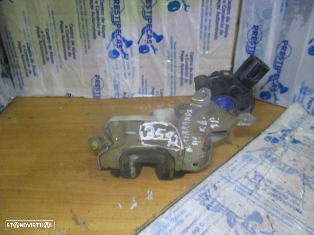 Fecho FEC3592 NISSAN TERRANO 2 1994 FE 2 PINOS - 5