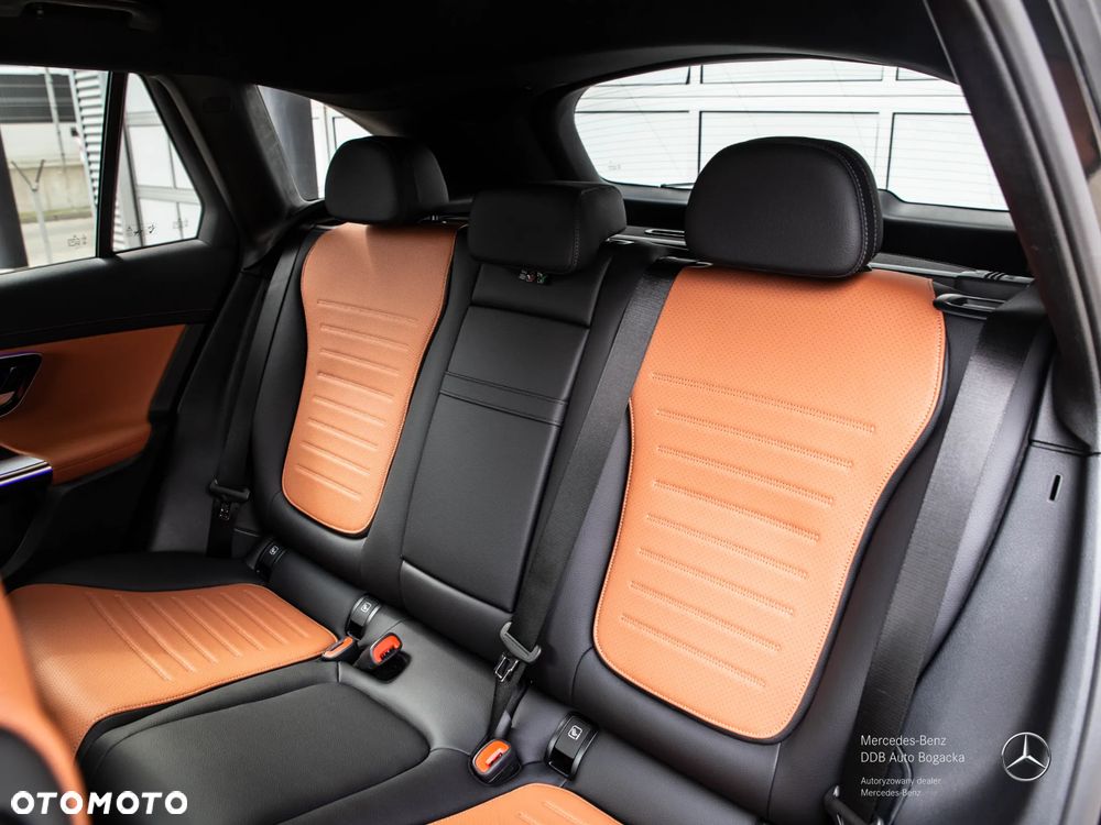 Mercedes-Benz GLC 300 mHEV 4-Matic AMG Line - 13