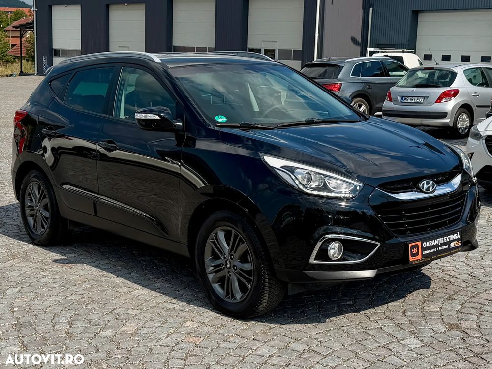 Hyundai ix35 2.0 CRDI 4WD Finale Gold - 2