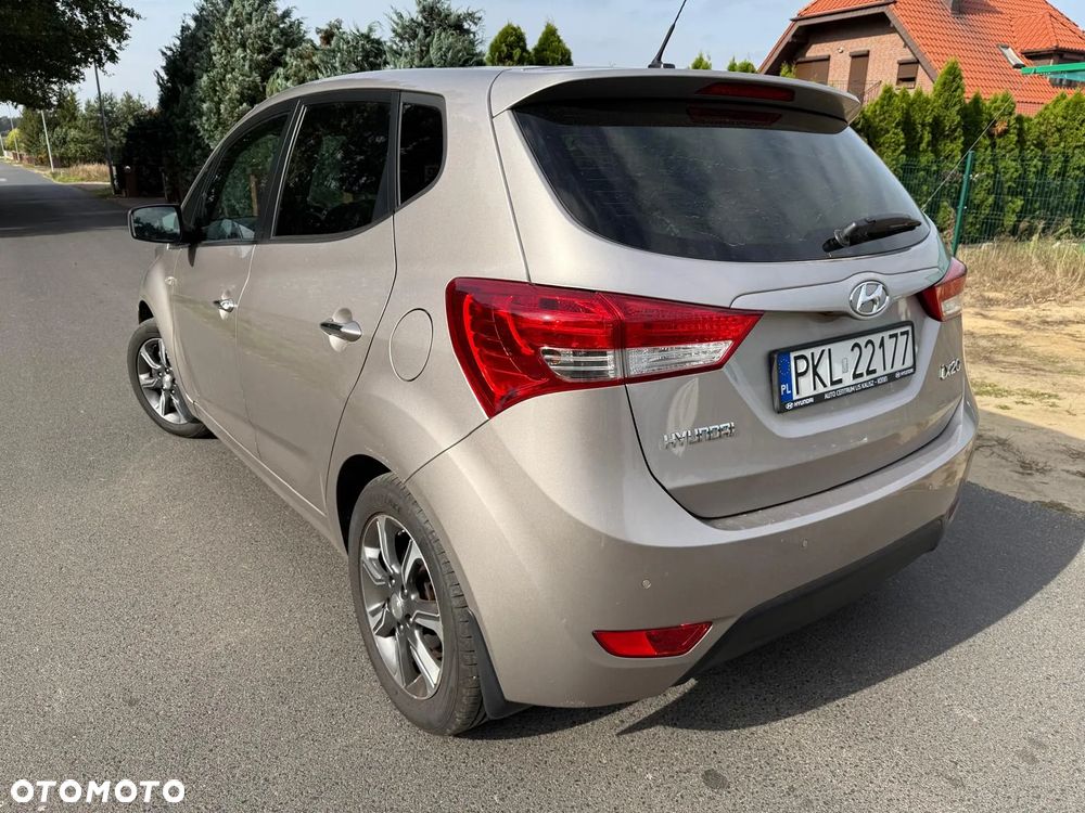 Hyundai ix20 1.6 Classic + - 4