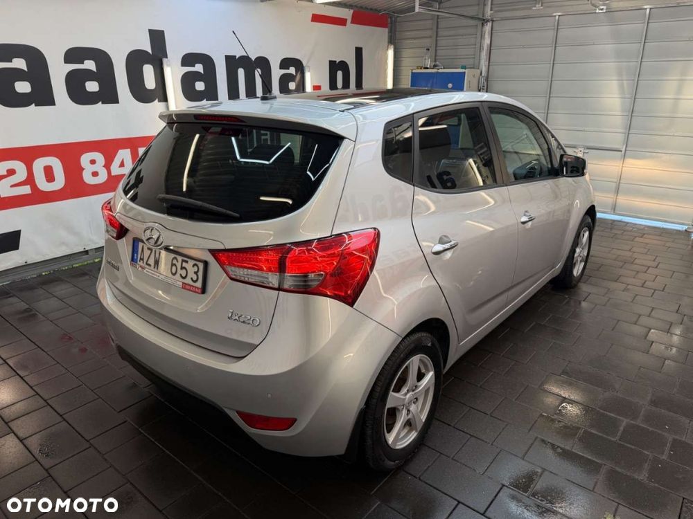 Hyundai ix20 - 8