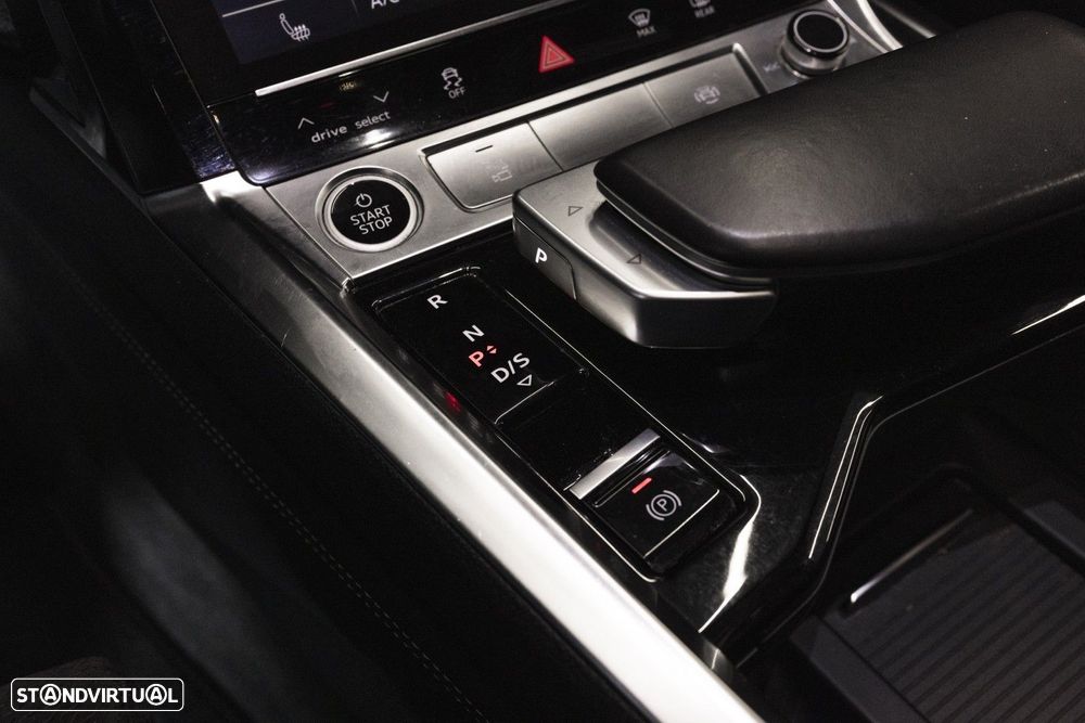 Audi e-tron Sportback 50 quattro S line - 26