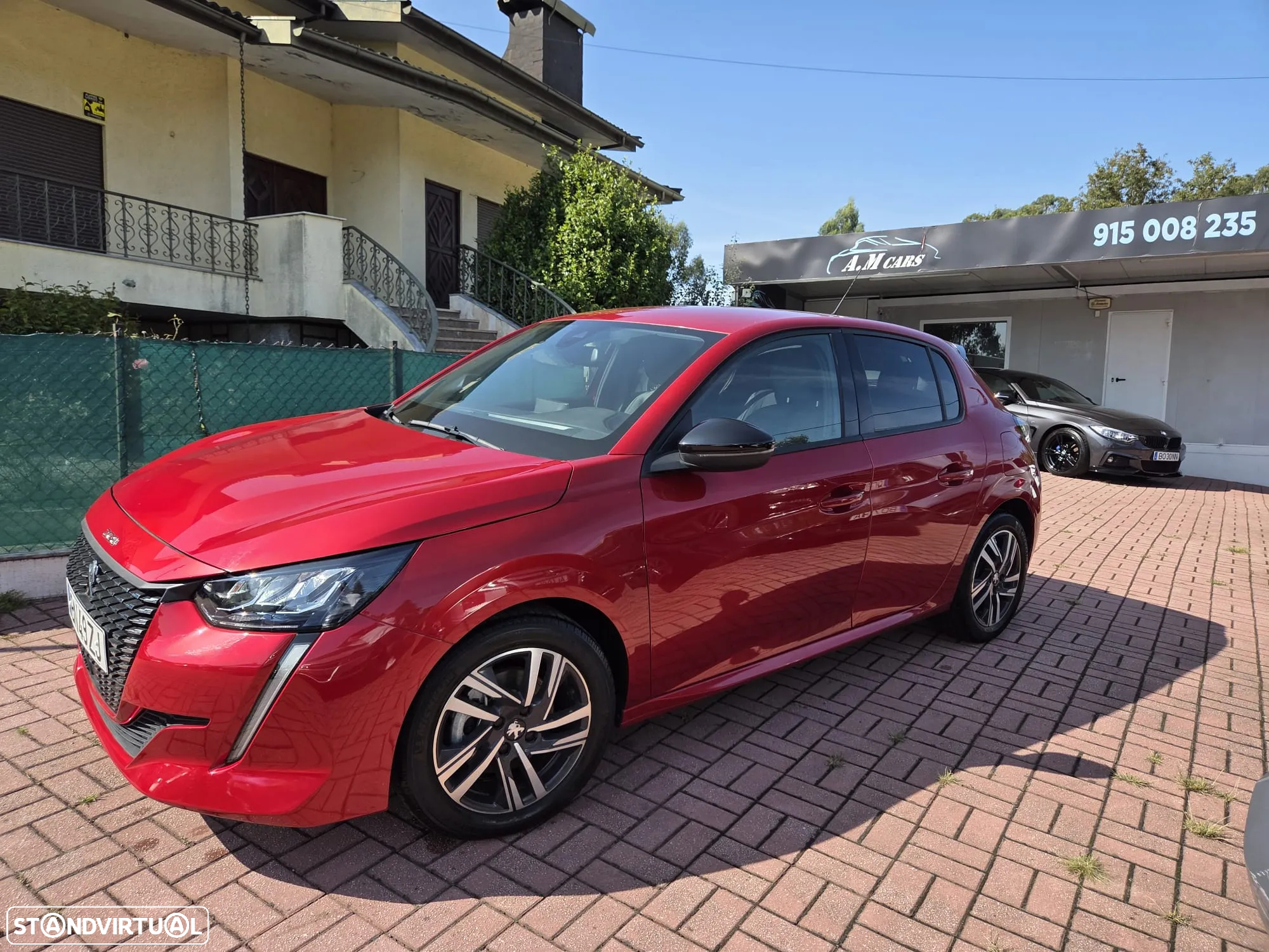 Peugeot 208 1.2 PureTech Allure - 5