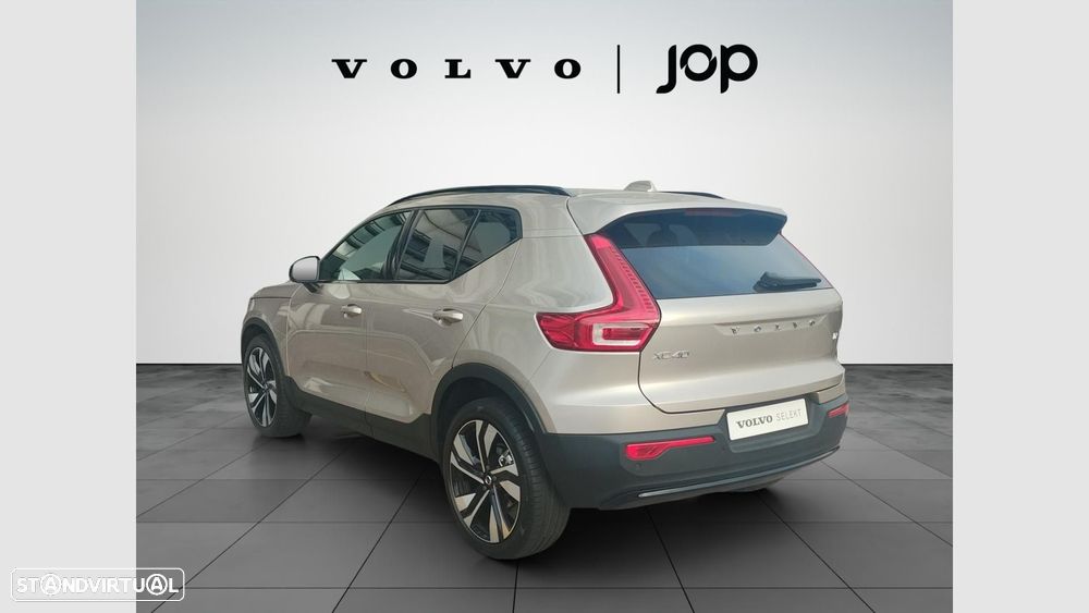 Volvo XC 40 1.5 T2 Plus Dark Auto - 3