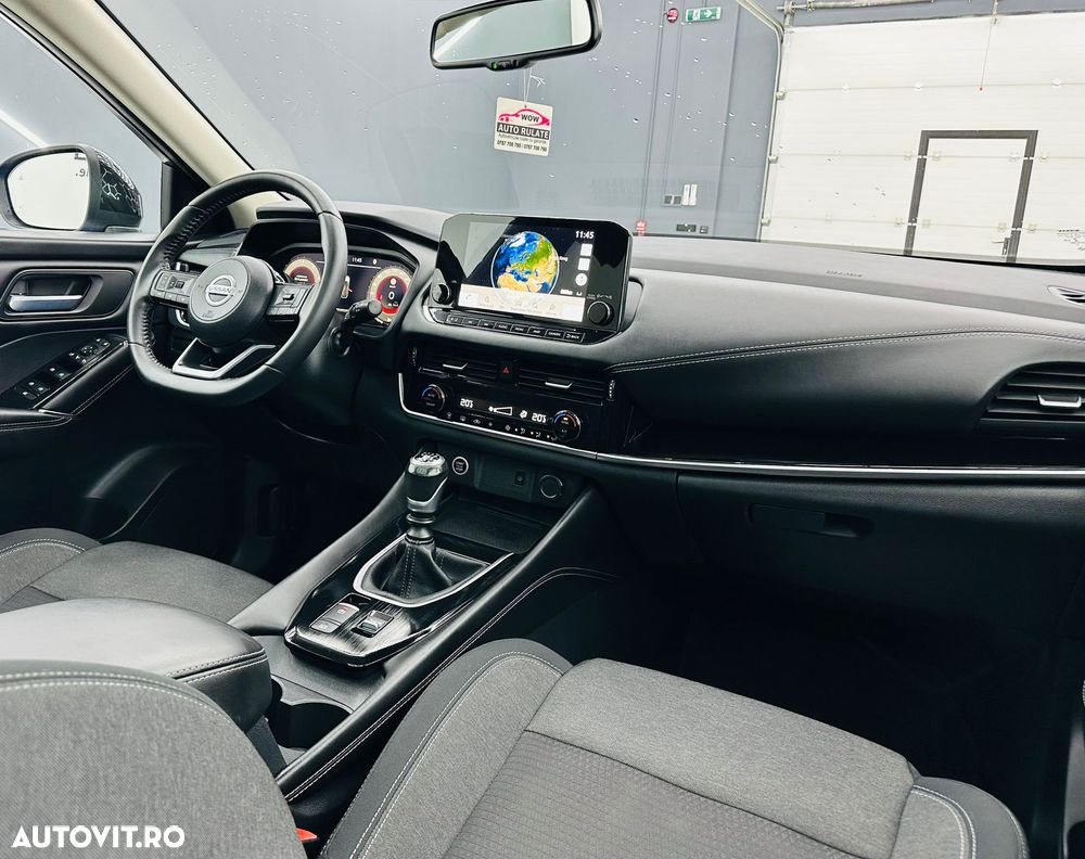 Nissan Qashqai 1.3 DIG-T MHEV Premiere Edition - 23