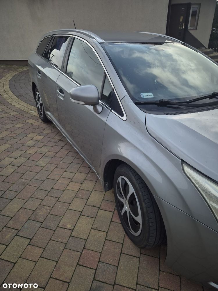 Toyota Avensis 2.0 D-4D Sol+NAVI - 3