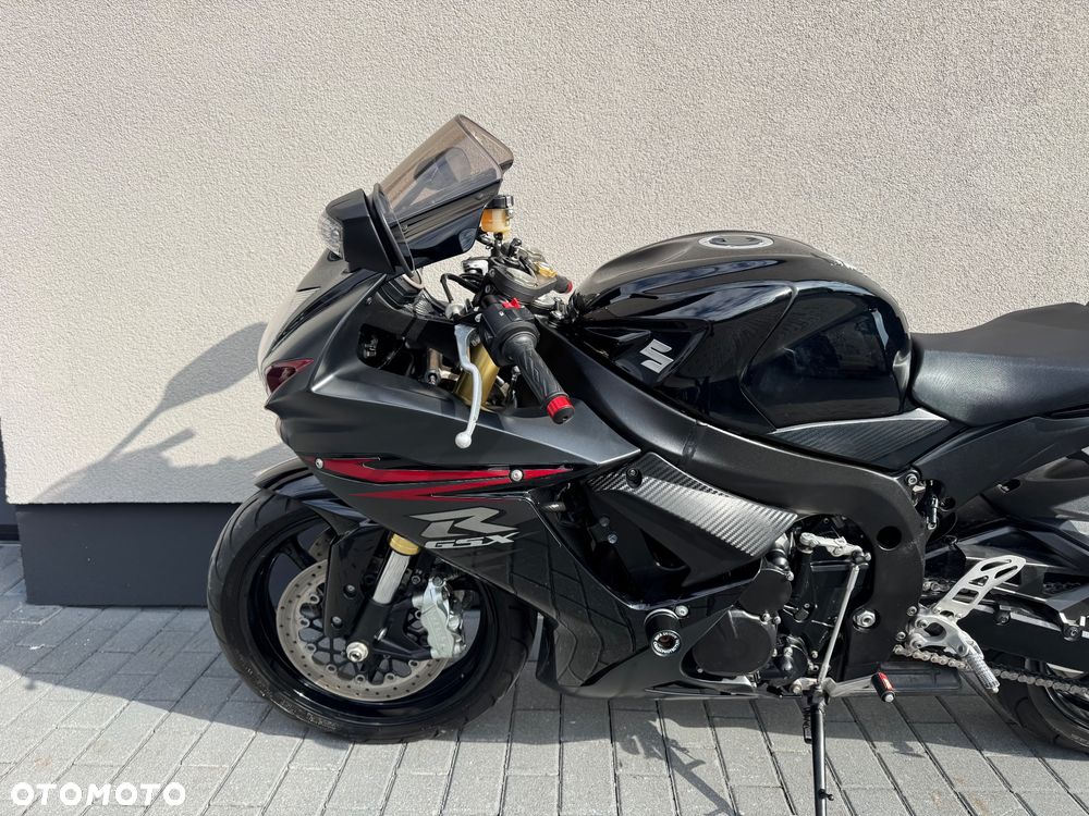 Suzuki GSX-R - 8