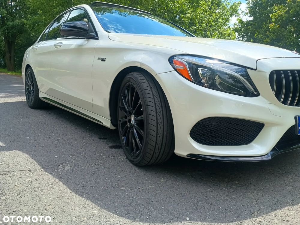 Mercedes-Benz Klasa C AMG 43 4-Matic - 3