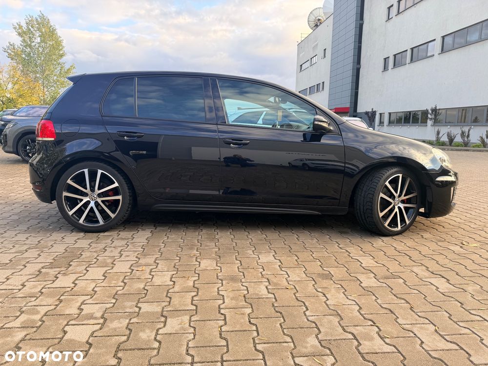 Volkswagen Golf 2.0 TDI GTD - 2