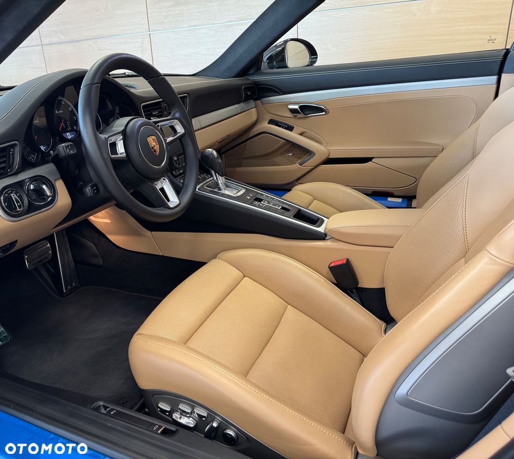 Porsche 911 - 15