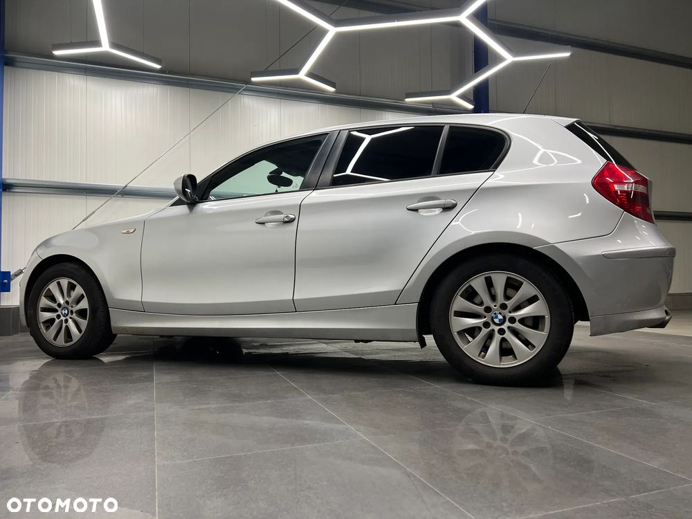 BMW Seria 1 118d - 6