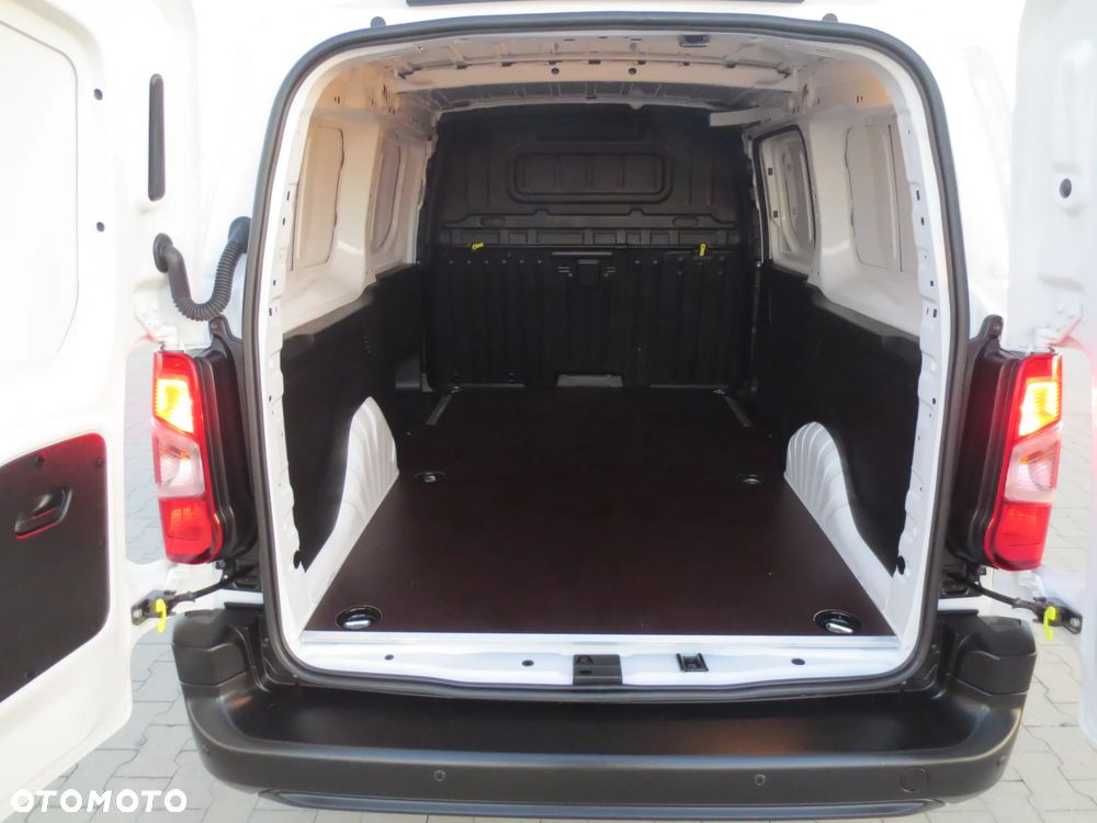 Opel COMBO SALON POLSKA ORYGINAŁ LAKIER i BARDZO NISKI PRZEBIEG  JAK NOWY - OKAZJA !!! - 23