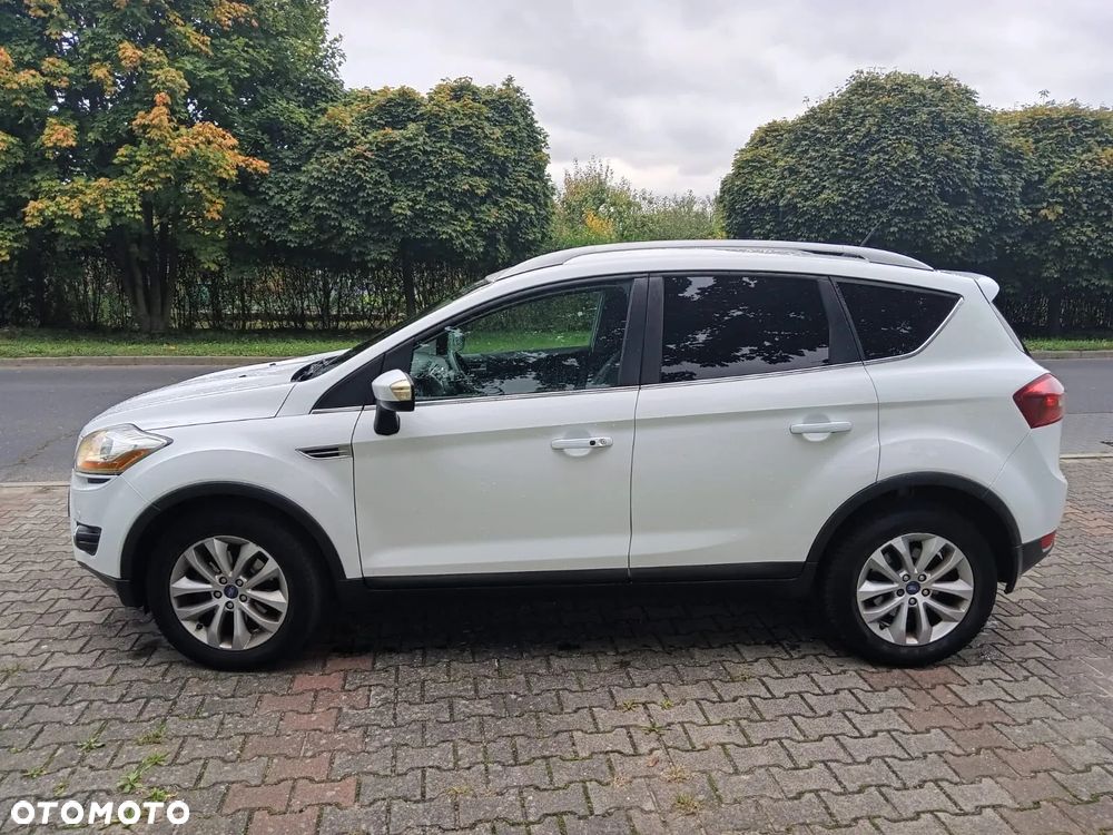 Ford Kuga - 4