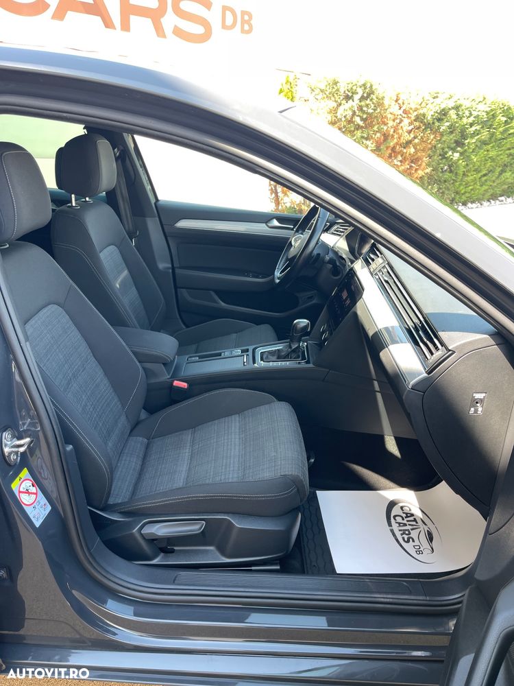 Volkswagen Passat 1.6 TDI SCR DSG Business - 23