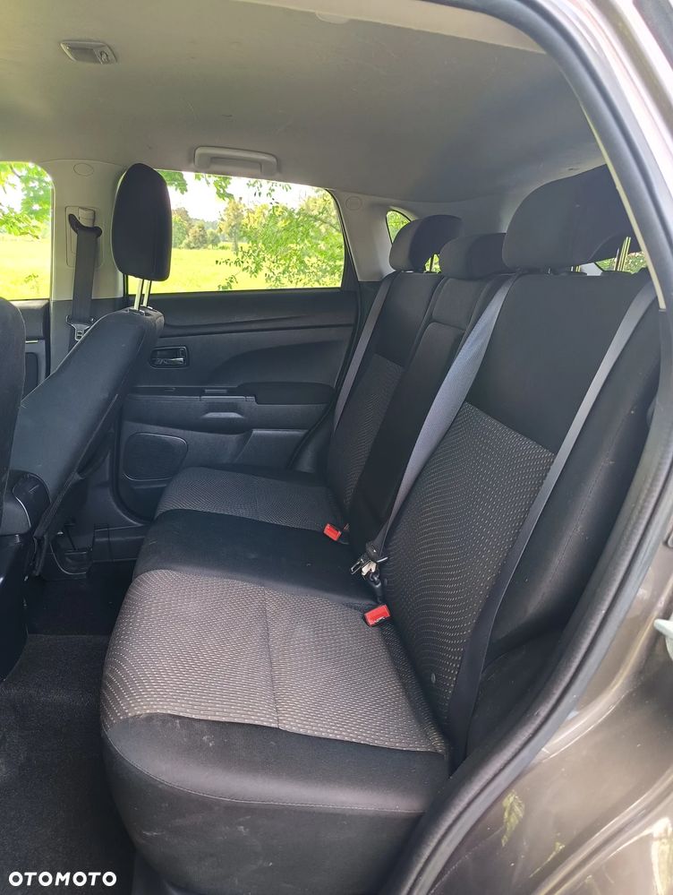 Mitsubishi ASX 1.8 DID Inform - 16