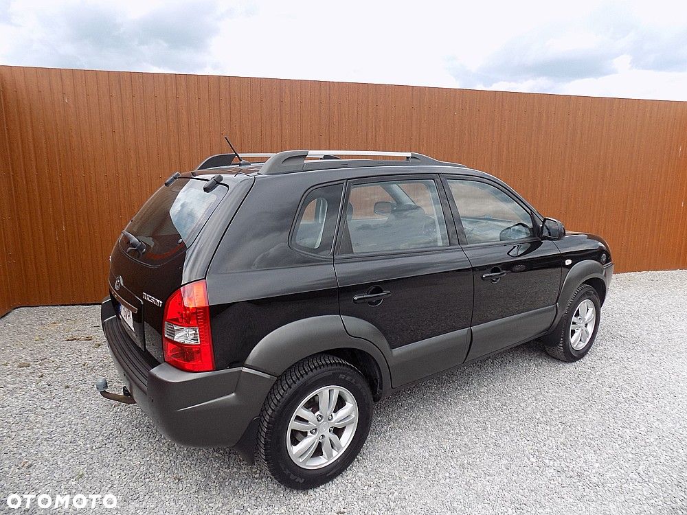 Hyundai Tucson 2.0 2WD GLS - 4