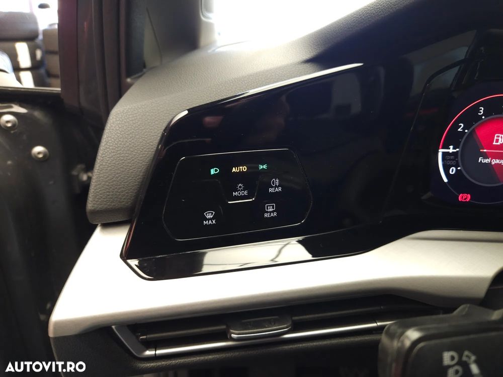 Volkswagen Golf 1.0 TSI Comfortline - 17