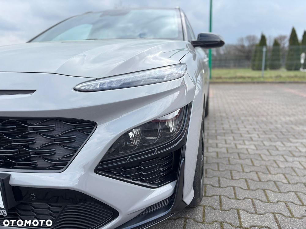 Hyundai Kona - 25