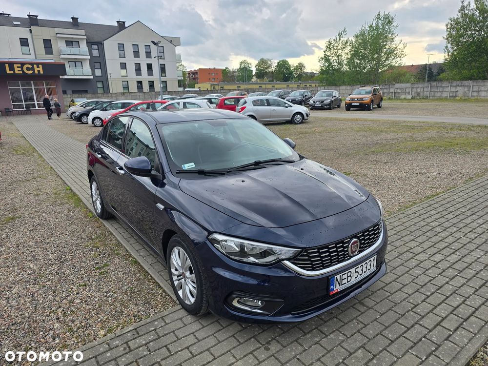 Fiat Tipo 1.6 MultiJet 16v Lounge - 4