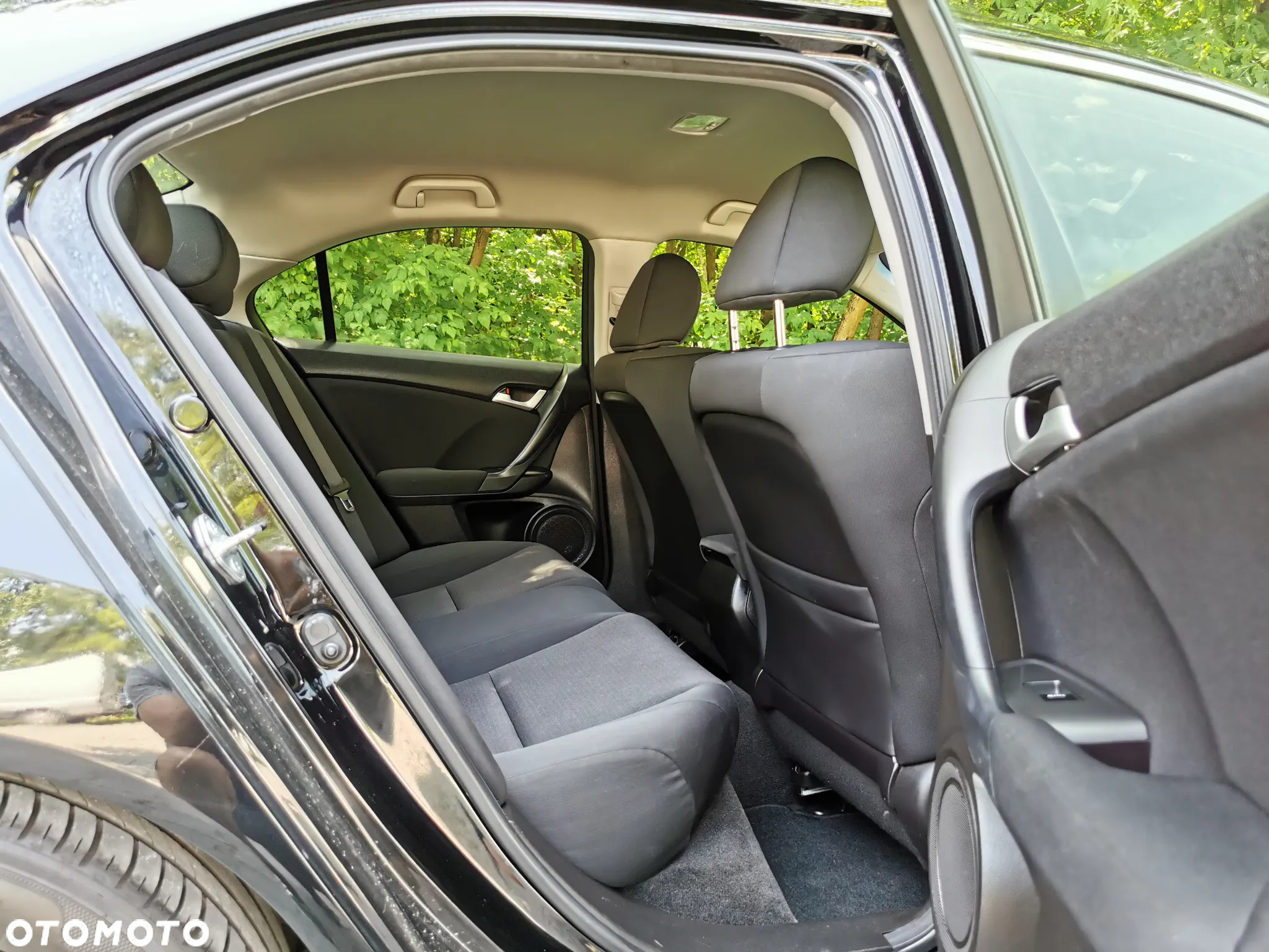 Honda Accord 2.0 Executive - 21