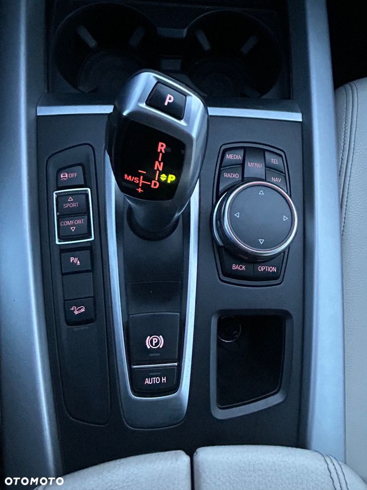 BMW X5 xDrive25d Sport-Aut - 10