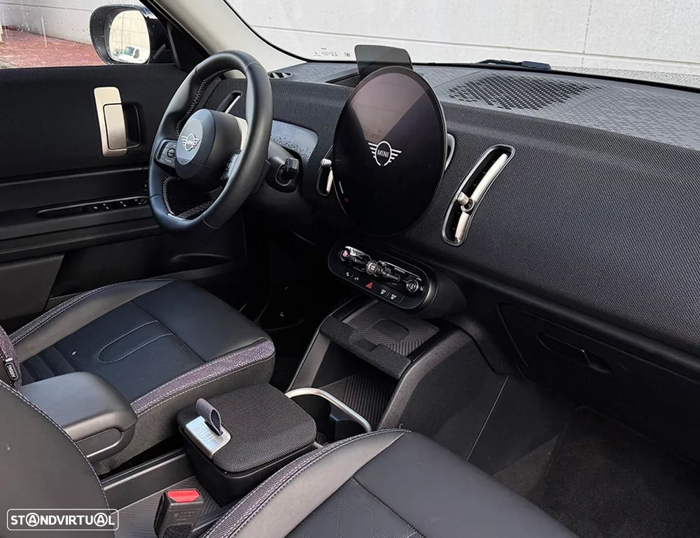 MINI Countryman E Classic M - 10