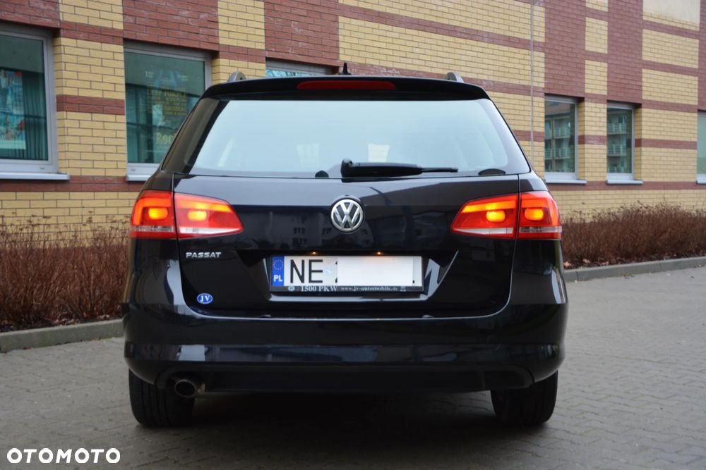 Volkswagen Passat - 21
