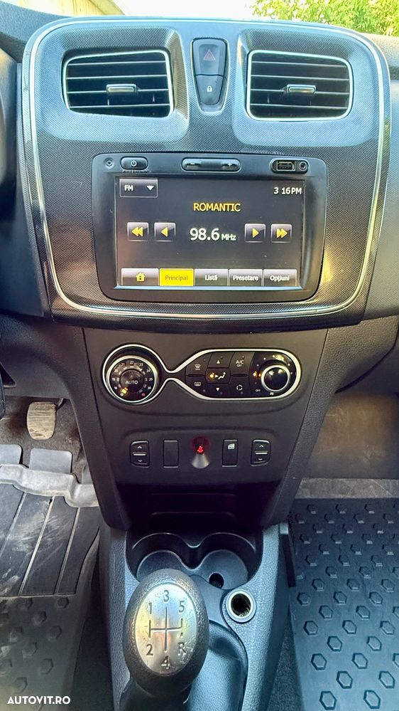 Dacia Logan 1.5 Blue dCi Prestige - 10